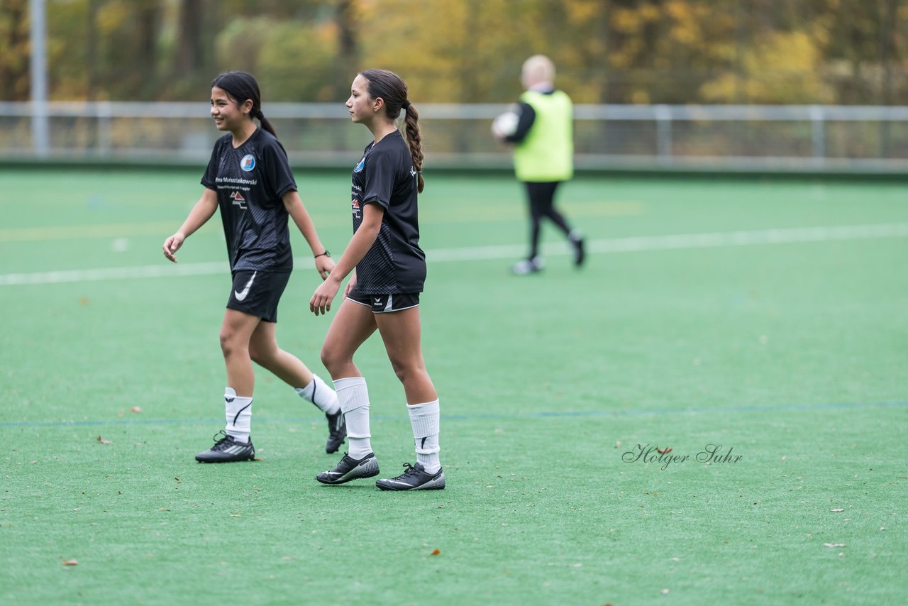 Bild 266 - wCJ VfL Pinneberg - Eimsbuettler TV : Ergebnis: 0:3